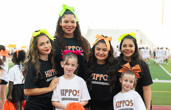 HHS Neon10