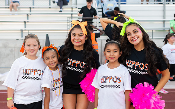 HHS Neon33