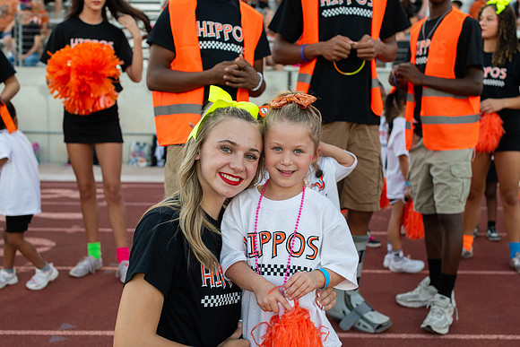 HHS Neon46