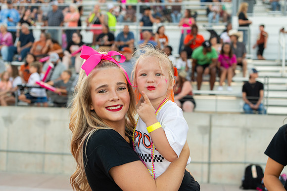 HHS Neon52