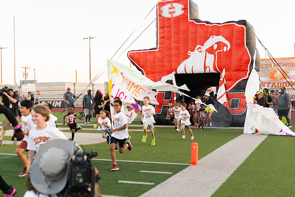 HHS Neon71