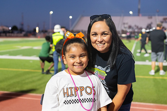 HHS Neon116