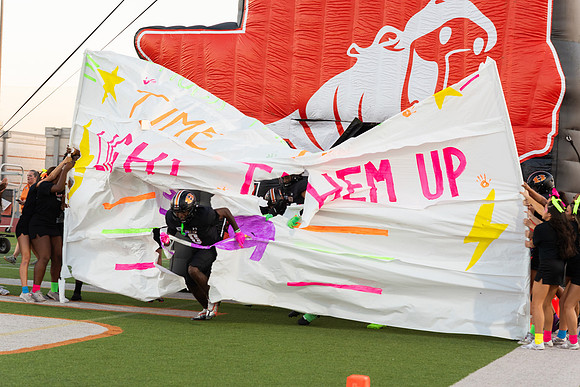 HHS Neon129