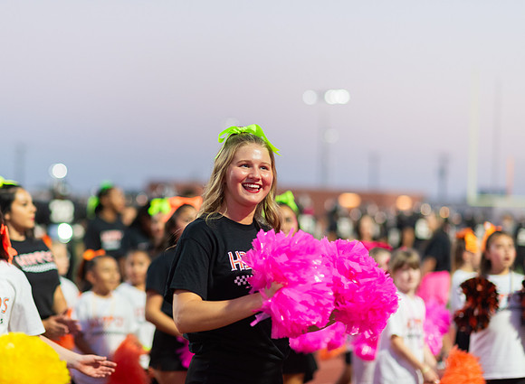 HHS Neon140