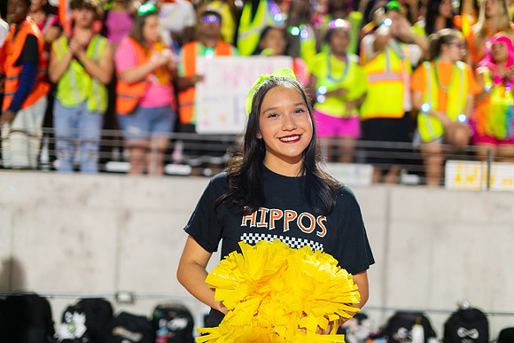 HHS Neon186