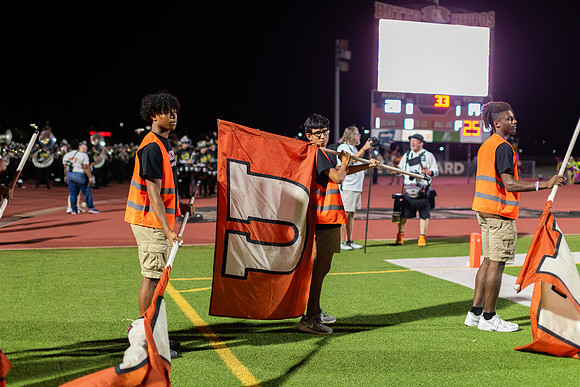 HHS Neon190