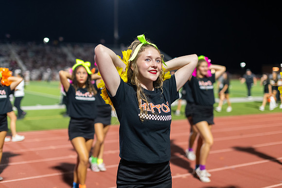 HHS Neon214