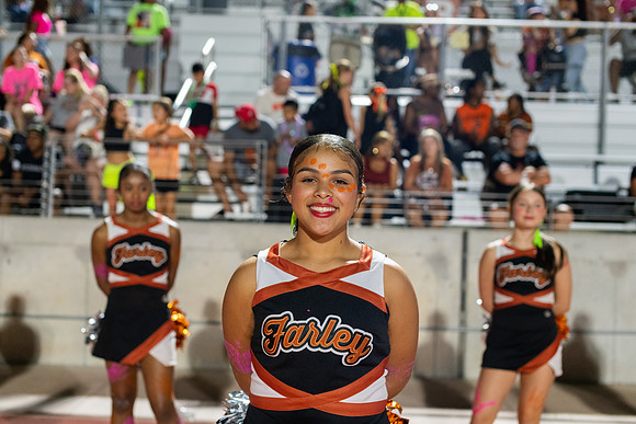 HHS Neon223