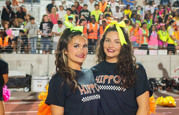 HHS Neon260