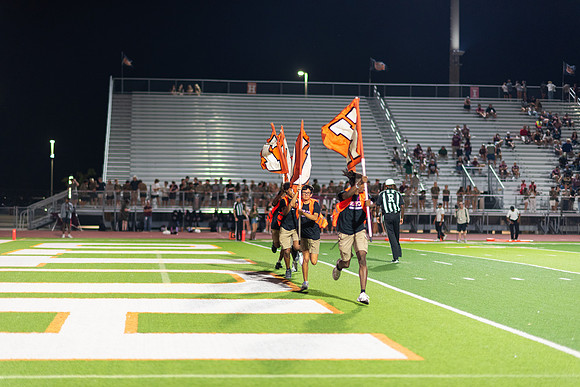 HHS Neon281