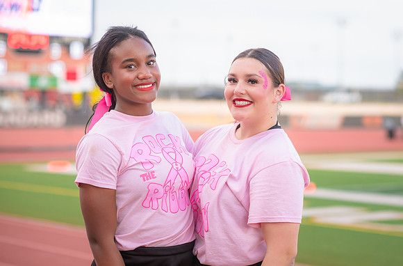 HHS Pink Out11