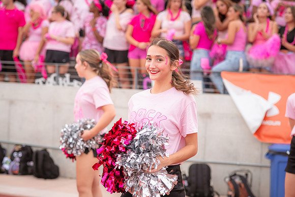 HHS Pink Out64