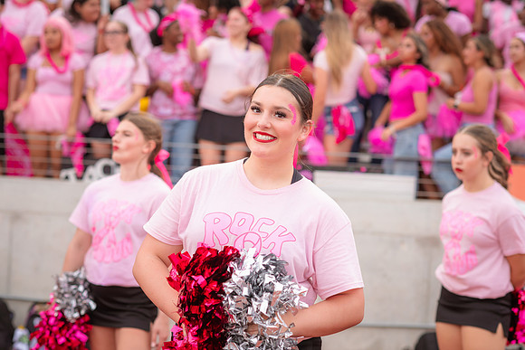 HHS Pink Out66