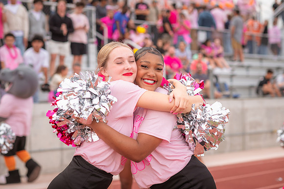 HHS Pink Out67