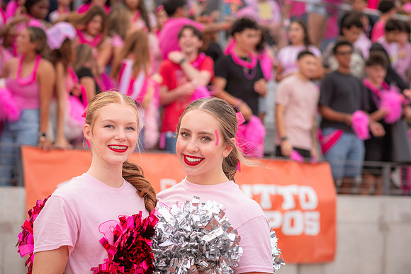 HHS Pink Out74