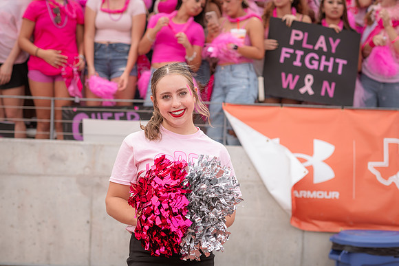 HHS Pink Out86
