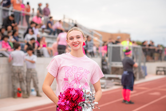 HHS Pink Out103
