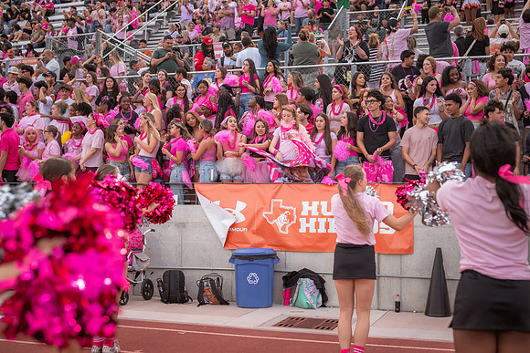 HHS Pink Out124