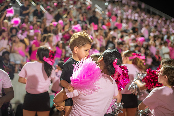 HHS Pink Out165