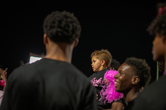 HHS Pink Out168
