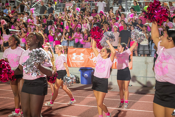 HHS Pink Out186