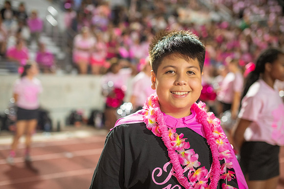 HHS Pink Out189