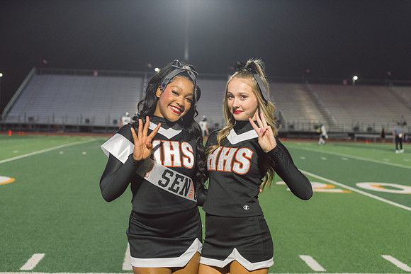 Sr. Night37