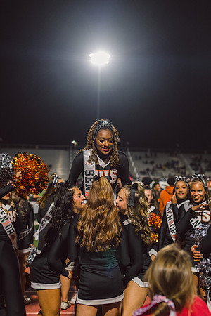 Sr. Night235