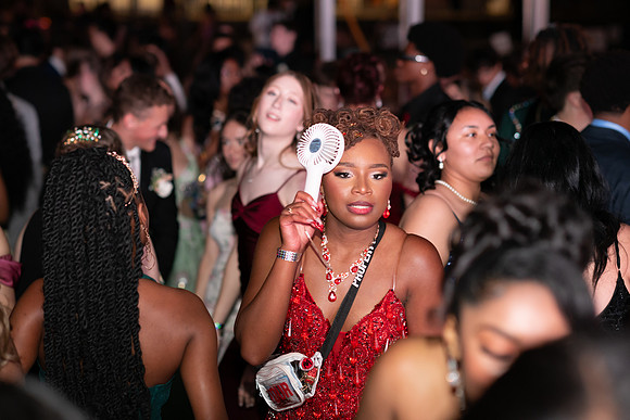 HHS Prom 26- 95