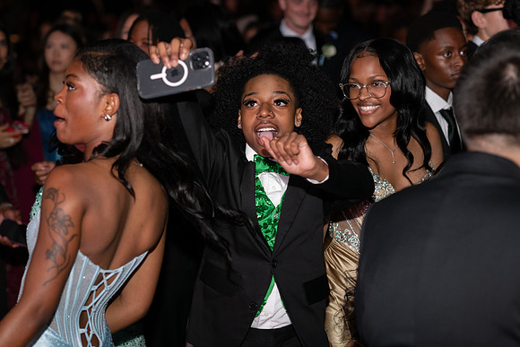 HHS Prom 26- 137