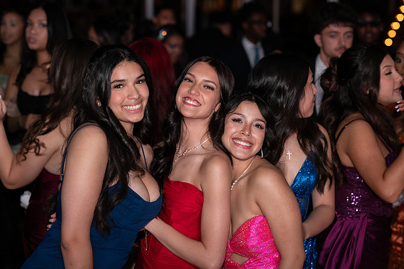 HHS Prom 26- 139